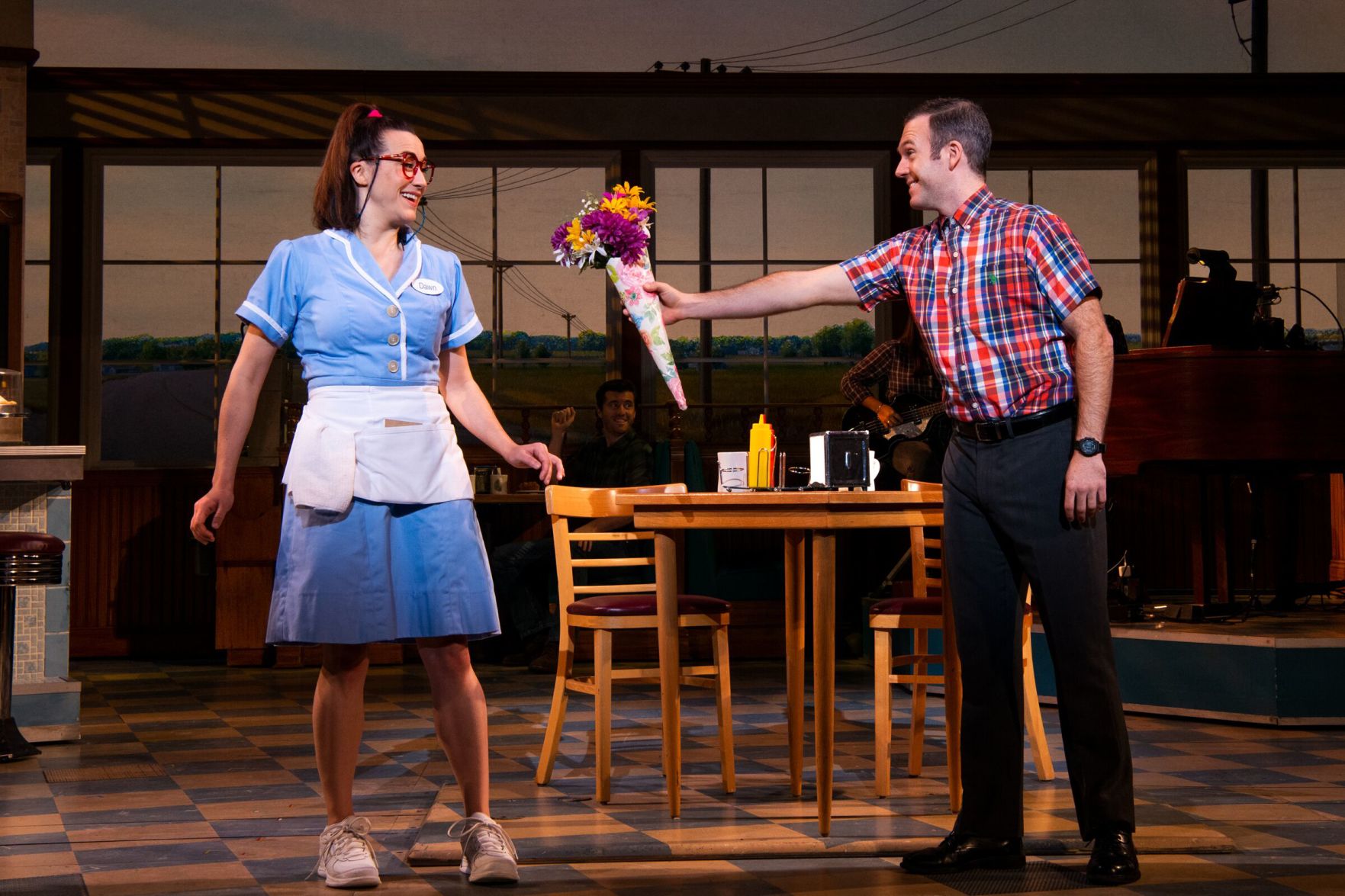 waitress3.jpg
